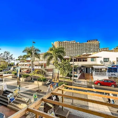 Two Bedroom In Playa De Americas Apartment