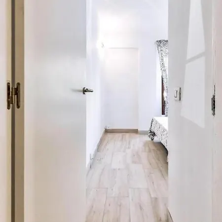 Two Bedroom In Playa De Americas Playa de las Americas (Tenerife)